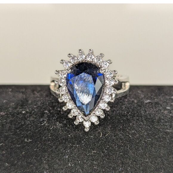 Teardrop Sapphire Blue and Clear Rhinestone Ring  Size  7.25 - Picture 5 of 10